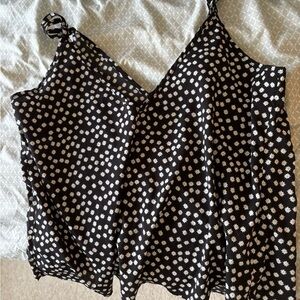 Black and White Floral Women's Top